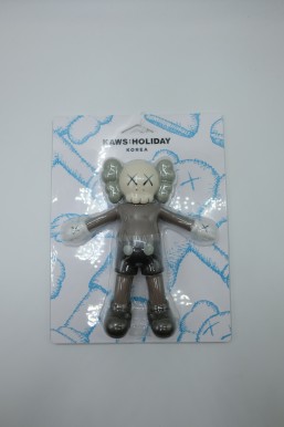 KAWS HOLIDAY COMPANION BATH...